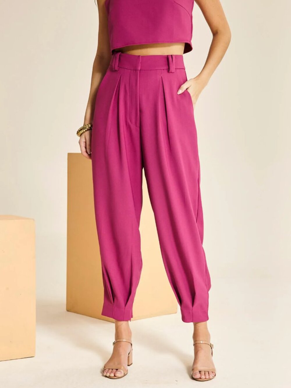 SHEIN Plus Fold Pleated Cropped Trousers 4X / 22